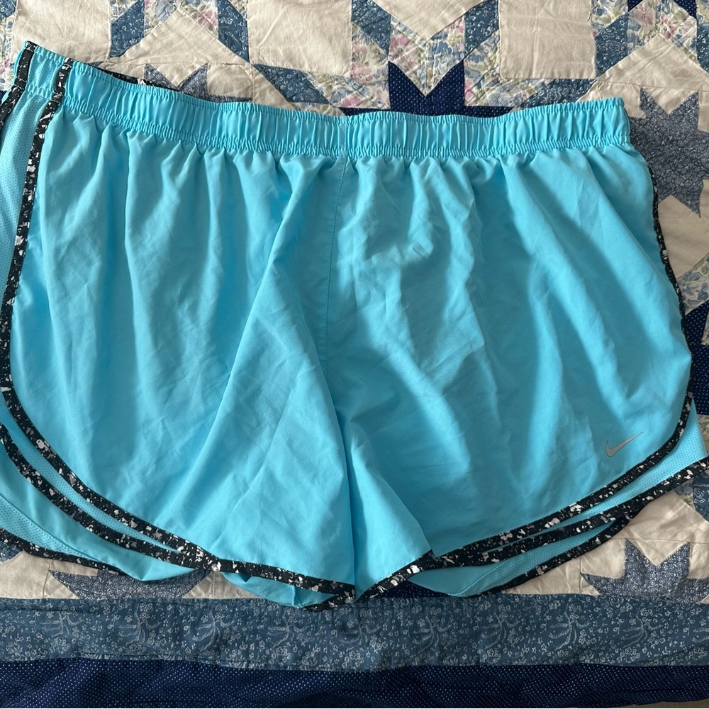 Nike Dri-FIT Tempo Performance Shorts 3X